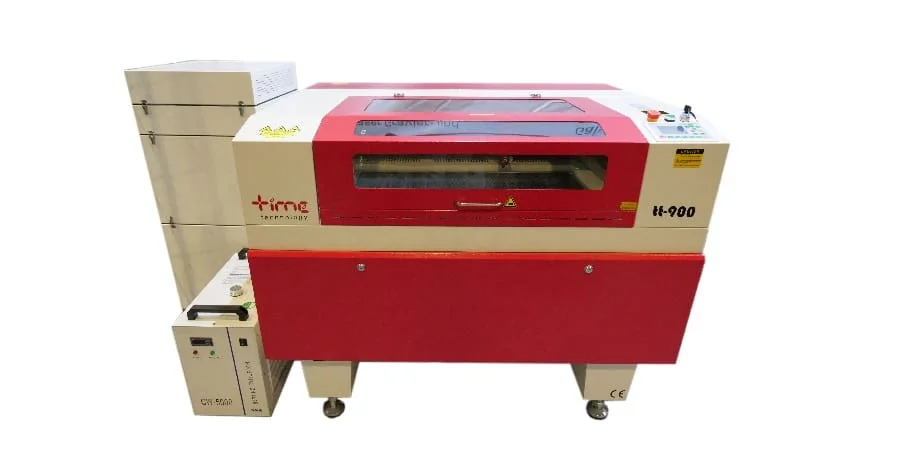 tt-900 Lasergravur- und Schneidmaschine